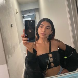 Meet your Posher, Alyssa